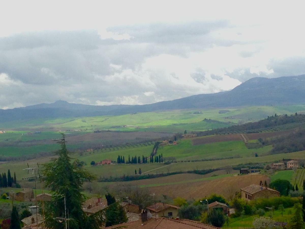 Finestra Sulla Val D'Orcia Apartman San Quirico dʼOrcia Kültér fotó